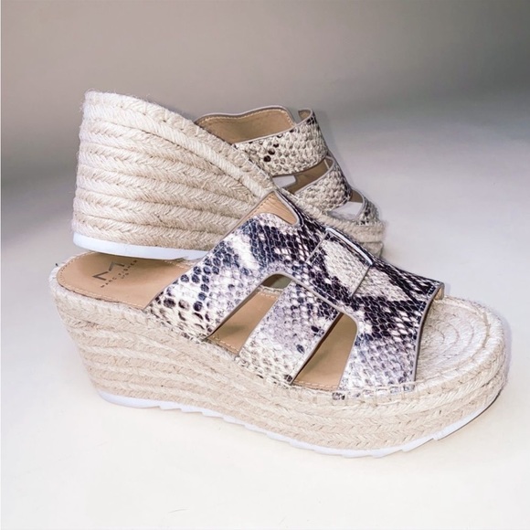 Marc Fisher Snake Reptile Leather Platform Espadrille Sandals Size 9 ✨Like New - Picture 2 of 4